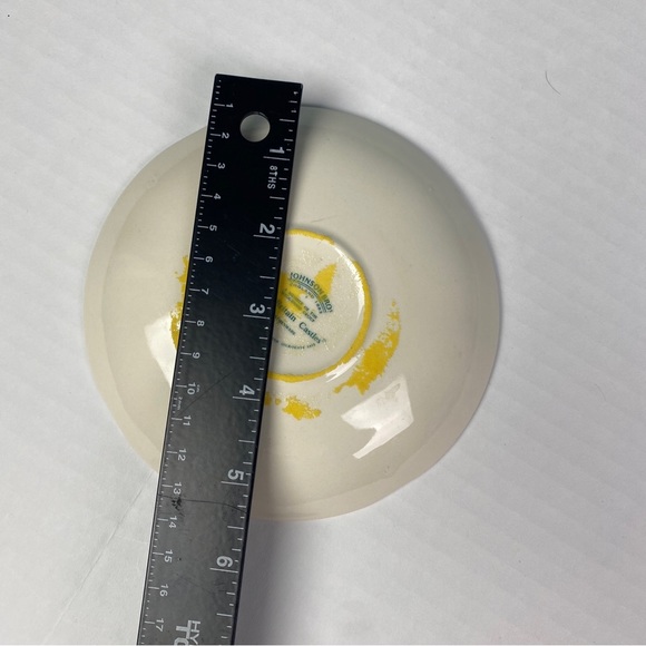 Vintage Johnson Bros 5.5” Collectible Side Plate Old Britain Castles Red White - Picture 3 of 5